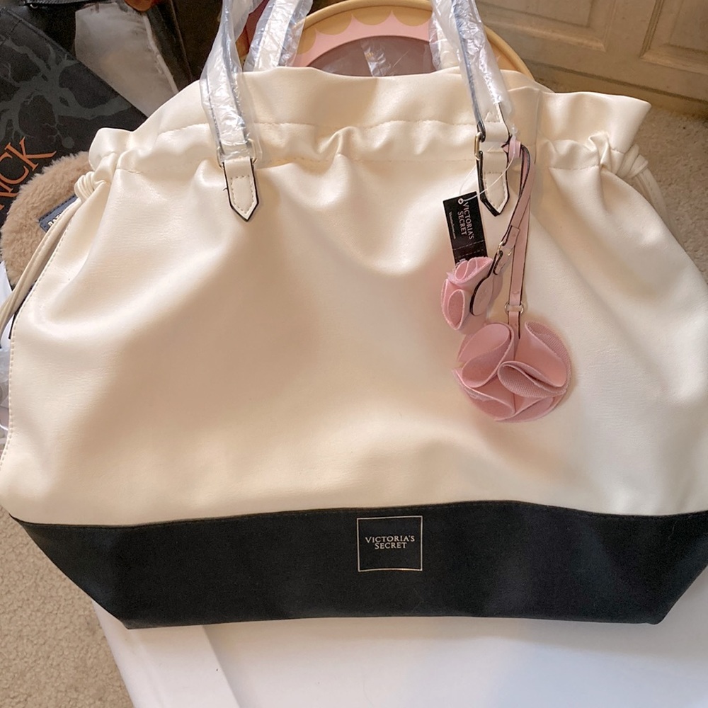 Victoria’s Secret tote bag